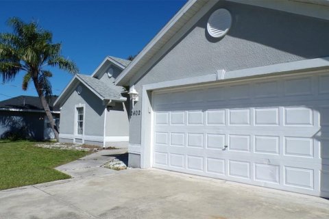 Casa en venta en North Port, Florida, 4 dormitorios, 196.02 m2 № 2377966 - foto 19