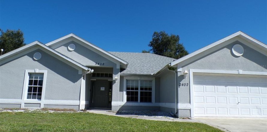 Casa en North Port, Florida 4 dormitorios, 196.02 m2 № 2377966