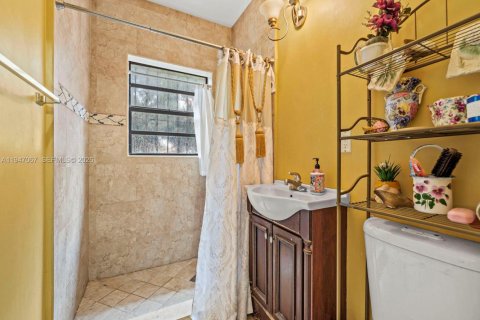Casa en venta en Miami, Florida, 3 dormitorios, 110.27 m2 № 2057311 - foto 11