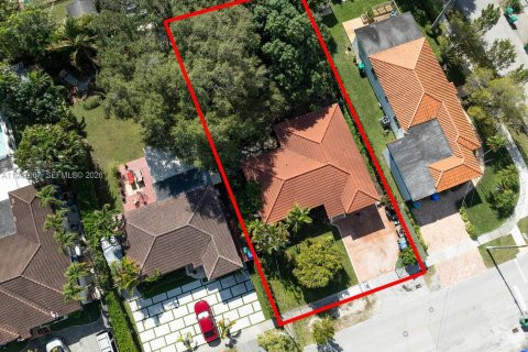 Casa en venta en Miami, Florida, 3 dormitorios, 110.27 m2 № 2057311 - foto 13