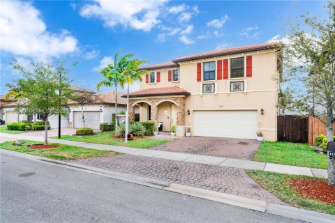 Casa en venta en Homestead, Florida, 4 dormitorios, 257.99 m2 № 2154469 - foto 3