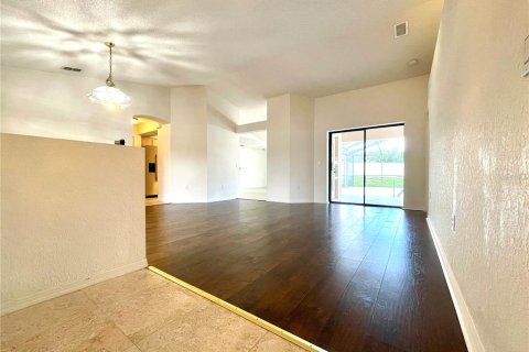 Villa ou maison à vendre à Spring Hill, Floride: 4 chambres, 192.21 m2 № 1899244 - photo 4