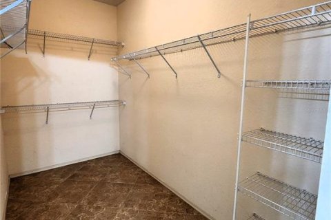 Condo in Clearwater, Florida, 2 bedrooms  № 2234581 - photo 23