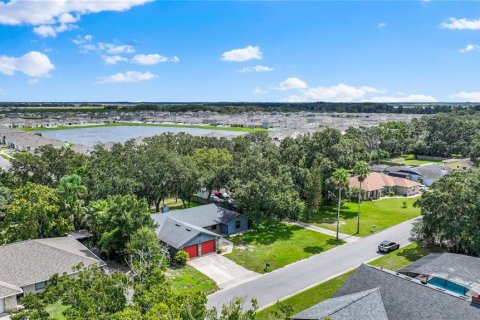 Casa en venta en Kissimmee, Florida, 3 dormitorios, 189.24 m2 № 2405233 - foto 2
