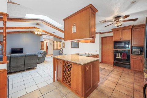Casa en venta en Kissimmee, Florida, 3 dormitorios, 189.24 m2 № 2405233 - foto 11