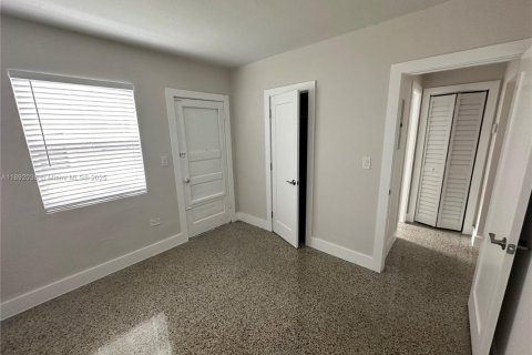 Appartement à louer à Miami, Floride: 1 chambre, 51.1 m2 № 1943974 - photo 7