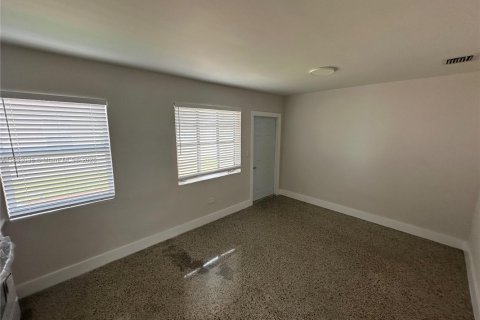 Appartement à louer à Miami, Floride: 1 chambre, 51.1 m2 № 1943974 - photo 3