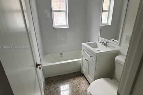Appartement à louer à Miami, Floride: 1 chambre, 51.1 m2 № 1943974 - photo 12