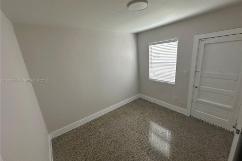Appartement à louer à Miami, Floride: 1 chambre, 51.1 m2 № 1943974 - photo 5