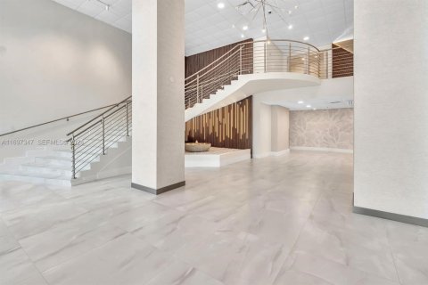 Condominio en venta en Hollywood, Florida, 1 dormitorio, 84.17 m2 № 2186230 - foto 16