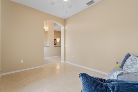 Casa en venta en Port St. Lucie, Florida, 3 dormitorios, 213.49 m2 № 2399907 - foto 7