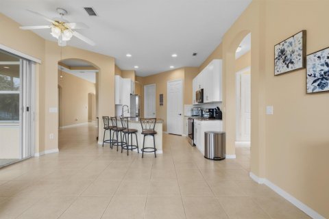 Casa en venta en Port St. Lucie, Florida, 3 dormitorios, 213.49 m2 № 2399907 - foto 12