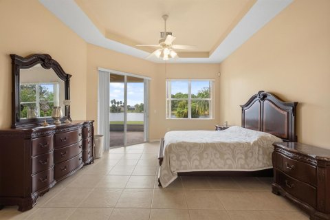 Casa en venta en Port St. Lucie, Florida, 3 dormitorios, 213.49 m2 № 2399907 - foto 28