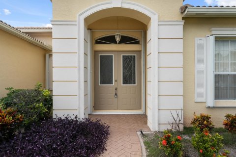 Casa en venta en Port St. Lucie, Florida, 3 dormitorios, 213.49 m2 № 2399907 - foto 3