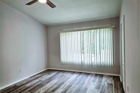 Townhouse in Brandon, Florida 2 bedrooms, 103.12 sq.m. № 1878087 - photo 14