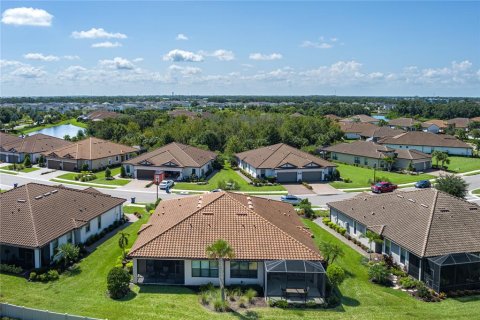 House in Palmetto, Florida 2 bedrooms, 146.97 sq.m. № 1916161 - photo 25