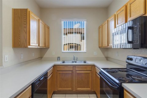 Townhouse in Kissimmee, Florida 3 bedrooms, 133.78 sq.m. № 1803110 - photo 9
