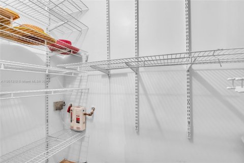 Купить кондоминиум в Дирфилд-Бич, Флорида 2 спальни, 91.32м2, № 2018463 - фото 26