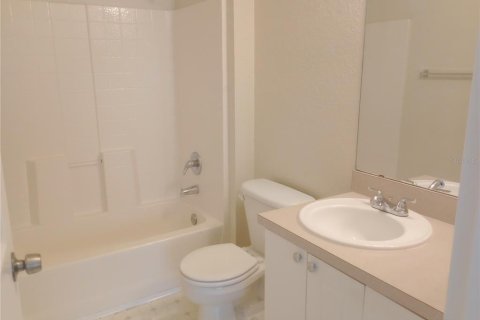 Condo in Altamonte Springs, Florida, 2 bedrooms  № 1911681 - photo 30