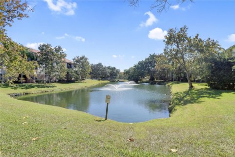 Condo in Plantation, Florida, 2 bedrooms № 2169815 - photo 23