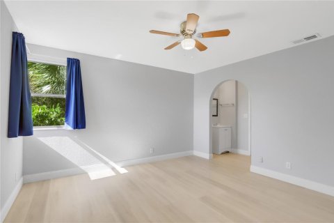 Condo in Plantation, Florida, 2 bedrooms № 2169815 - photo 14