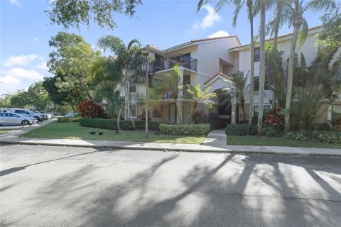 Condo in Plantation, Florida, 2 bedrooms  № 2169815