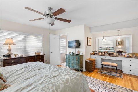 Casa en venta en Tampa, Florida, 4 dormitorios, 186.27 m2 № 1854223 - foto 30