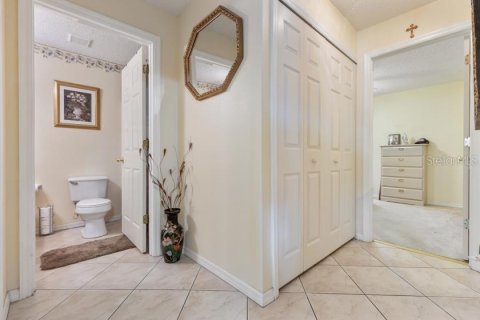 House in Spring Hill, Florida 3 bedrooms, 125.33 sq.m. № 1808397 - photo 11