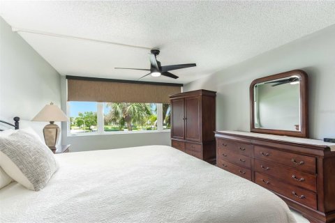 Condo in Clearwater, Florida, 3 bedrooms  № 1842140 - photo 23