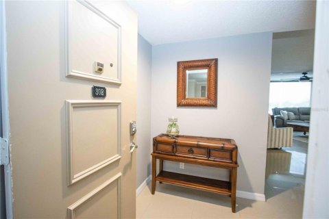 Condo in Clearwater, Florida, 3 bedrooms  № 1842140 - photo 2
