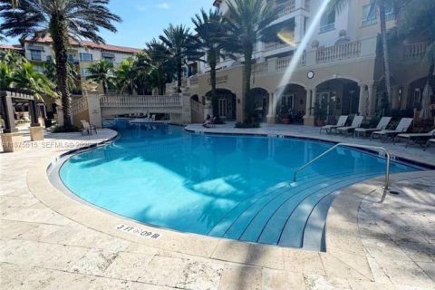 Купить кондоминиум в Уэстон, Флорида 5 комнат, 119.84м2, № 1980765 - фото 15