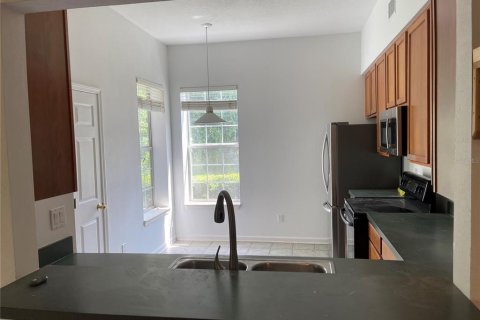 Townhouse in Orlando, Florida 3 bedrooms, 141.21 sq.m. № 2112090 - photo 9