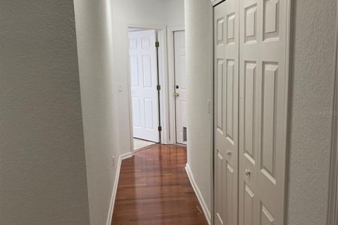 Townhouse in Orlando, Florida 3 bedrooms, 141.21 sq.m. № 2112090 - photo 27