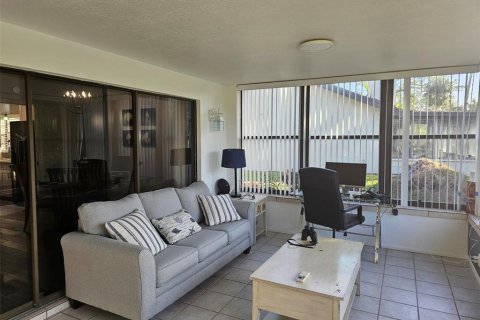 House in Bradenton, Florida 2 bedrooms, 146.14 sq.m. № 2214434 - photo 16