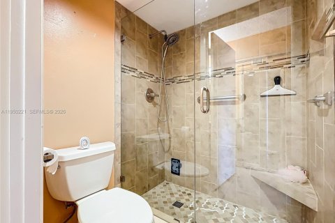 Condo in Delray Beach, Florida, 2 bedrooms  № 2007150 - photo 5