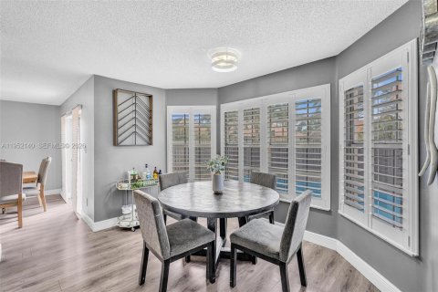 Villa ou maison à vendre à Davie, Floride: 4 chambres, 228.73 m2 № 2009048 - photo 30