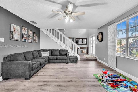 Villa ou maison à vendre à Davie, Floride: 4 chambres, 228.73 m2 № 2009048 - photo 7