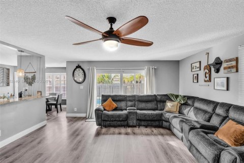 Villa ou maison à vendre à Davie, Floride: 4 chambres, 228.73 m2 № 2009048 - photo 26