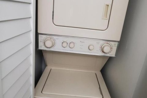 Copropriété à louer à Coral Springs, Floride: 1 chambre, 68.1 m2 № 2350779 - photo 11