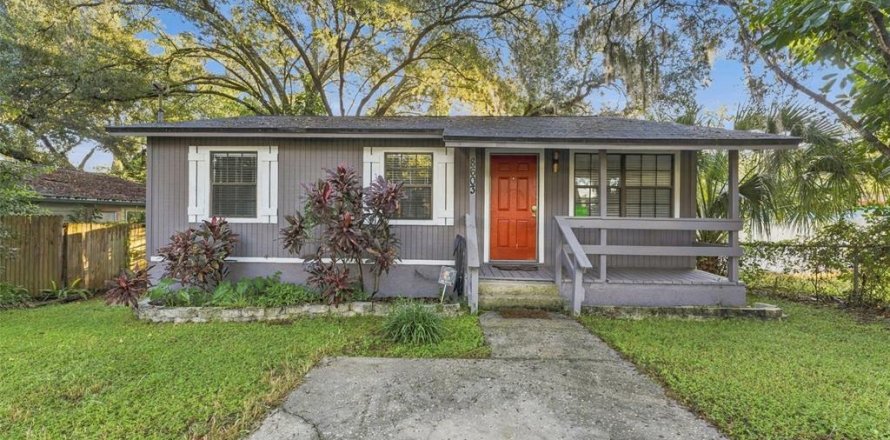 Villa ou maison à Tampa, Floride 3 chambres, 85.1 m2 № 2406972