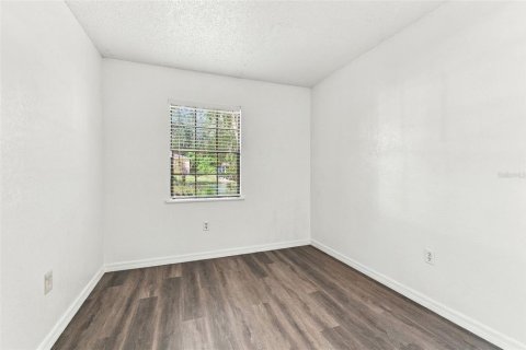 Villa ou maison à vendre à Tampa, Floride: 3 chambres, 85.1 m2 № 2406972 - photo 30