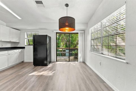 Villa ou maison à vendre à Tampa, Floride: 3 chambres, 85.1 m2 № 2406972 - photo 21