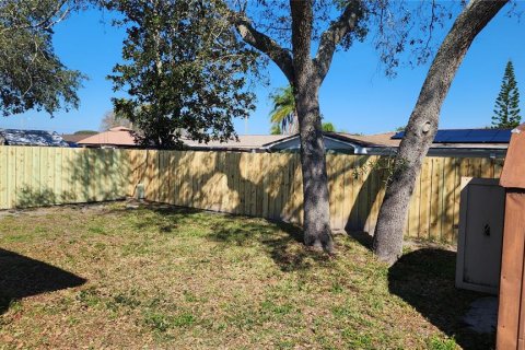 Casa en alquiler en Holiday, Florida, 2 dormitorios, 102.19 m2 № 2116452 - foto 18