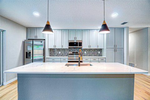 Casa en venta en Orlando, Florida, 4 dormitorios, 208.1 m2 № 1798624 - foto 5