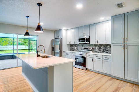 Casa en venta en Orlando, Florida, 4 dormitorios, 208.1 m2 № 1798624 - foto 4