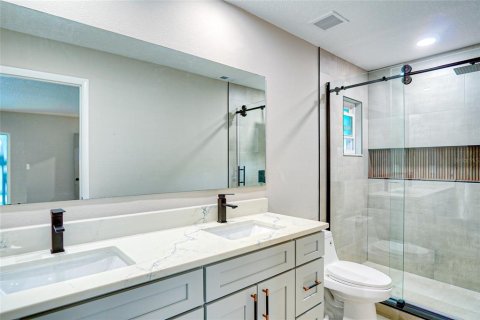 Casa en venta en Orlando, Florida, 4 dormitorios, 208.1 m2 № 1798624 - foto 27