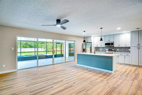 Casa en venta en Orlando, Florida, 4 dormitorios, 208.1 m2 № 1798624 - foto 9