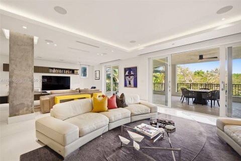 Condo in Miami, Florida, 2 bedrooms № 2006762 - photo 10