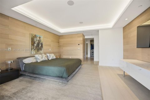 Condo in Miami, Florida, 2 bedrooms № 2006762 - photo 18