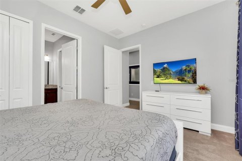 House in Davenport, Florida 4 bedrooms, 194.54 sq.m. № 1901866 - photo 22